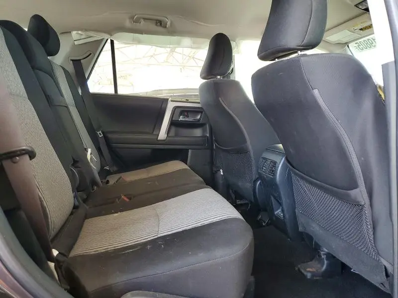 2023 TOYOTA 4RUNNER SR5  