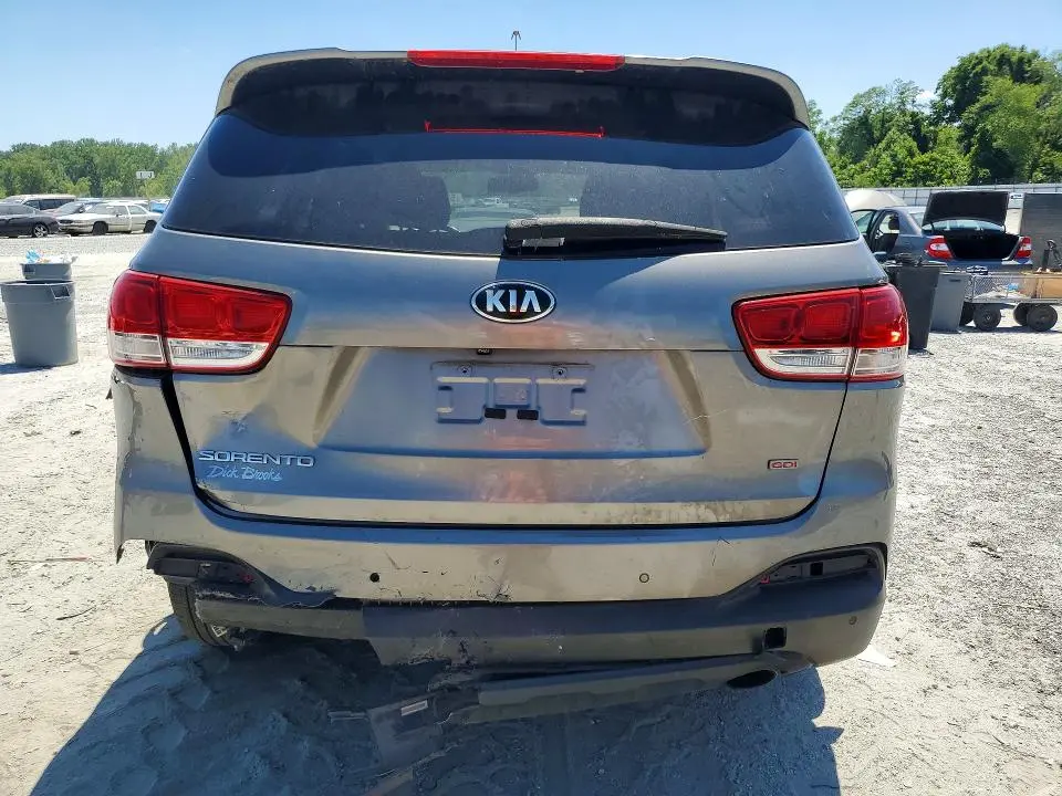 2016 KIA SORENTO LX  