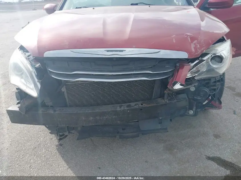 2014 CHRYSLER 200 LX