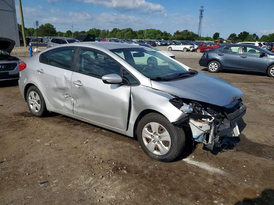 2016 KIA FORTE LX  