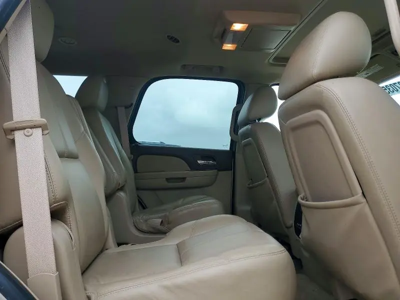 2011 CHEVROLET TAHOE K1500 LT  