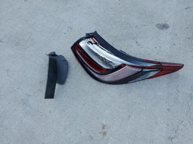 2018 INFINITI Q50 LUXE  