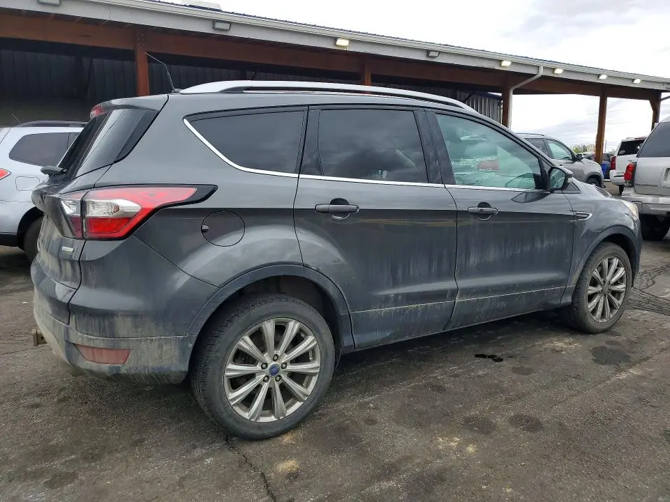 2017 FORD ESCAPE TITANIUM  