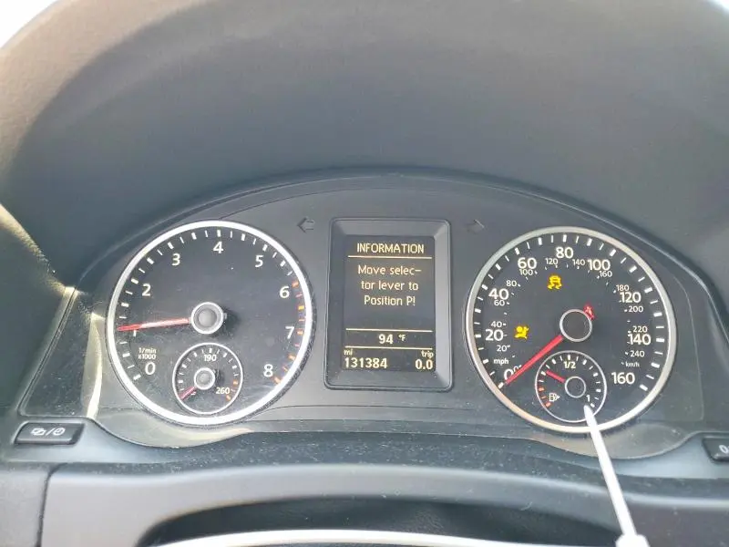 2014 VOLKSWAGEN TIGUAN S  