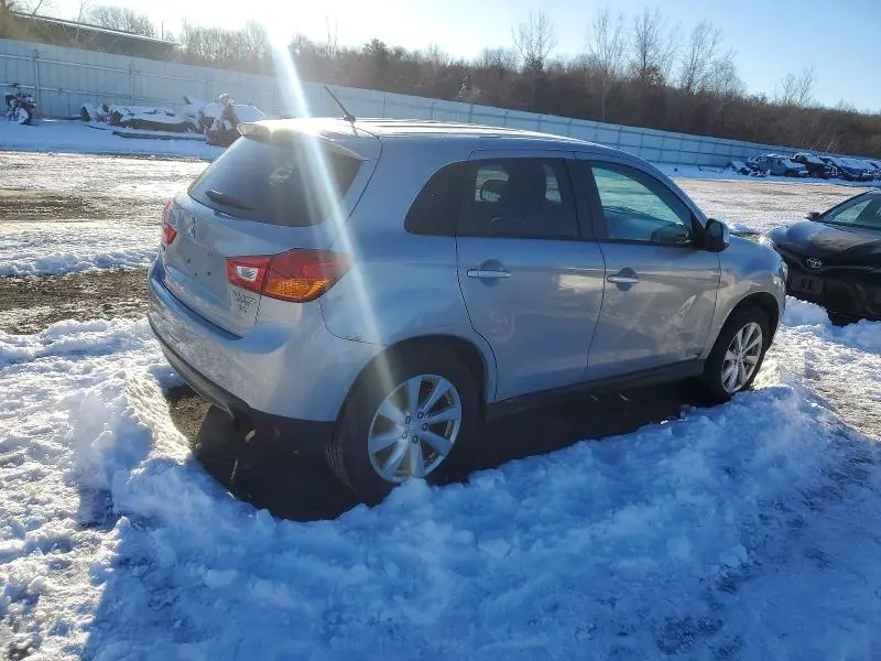 2015 MITSUBISHI OUTLANDER SPORT ES  