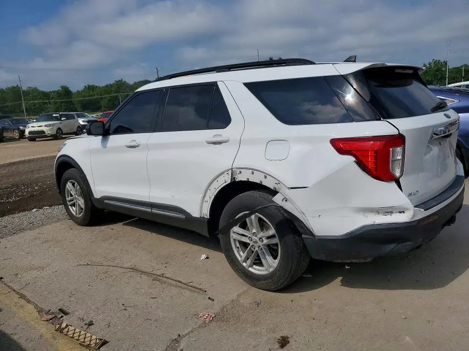 2022 FORD EXPLORER XLT  