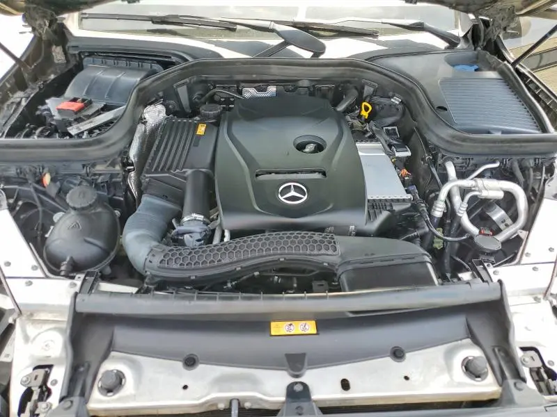 2016 MERCEDES-BENZ GLC 300  