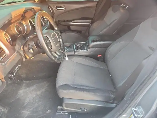 2015 DODGE CHARGER SE  