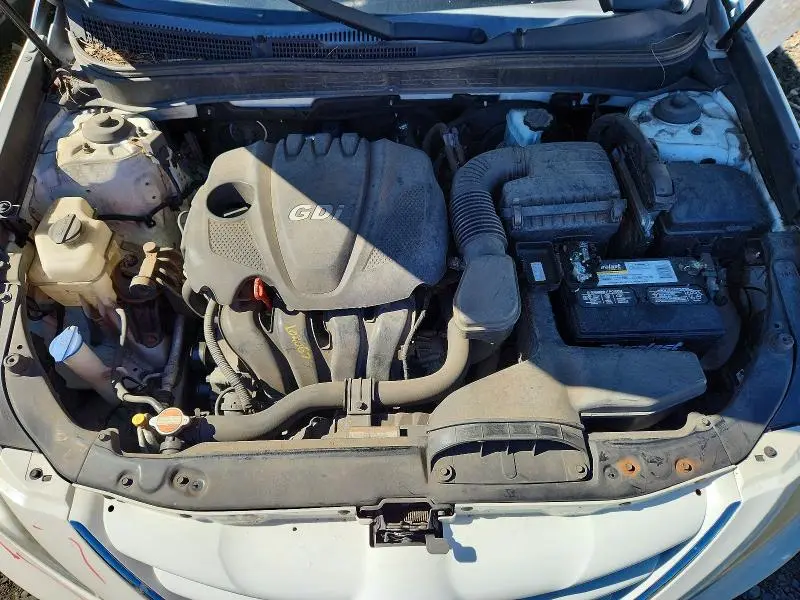 2011 HYUNDAI SONATA GLS  