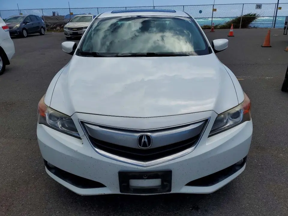 2013 ACURA ILX 20 TECH  