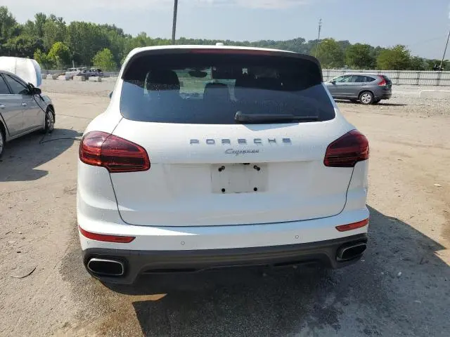 2018 PORSCHE CAYENNE   
