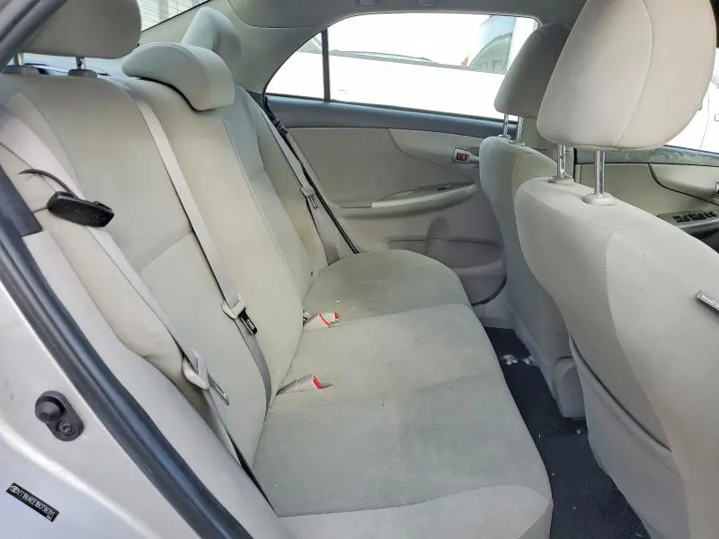 2011 TOYOTA COROLLA LE  