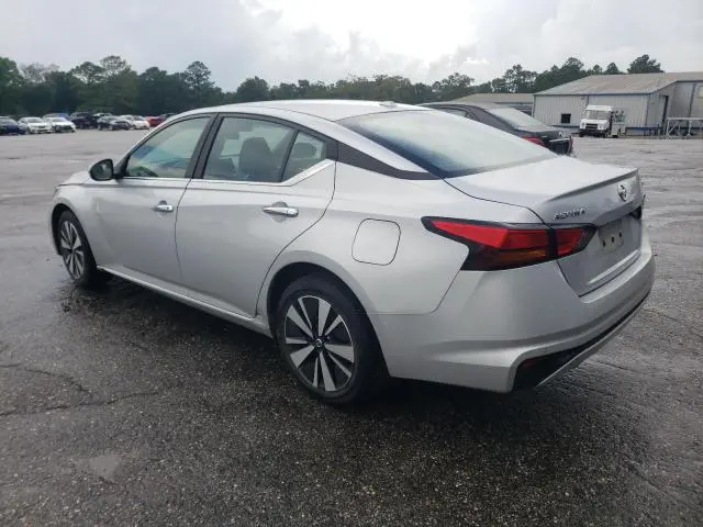 2021 NISSAN ALTIMA SV  