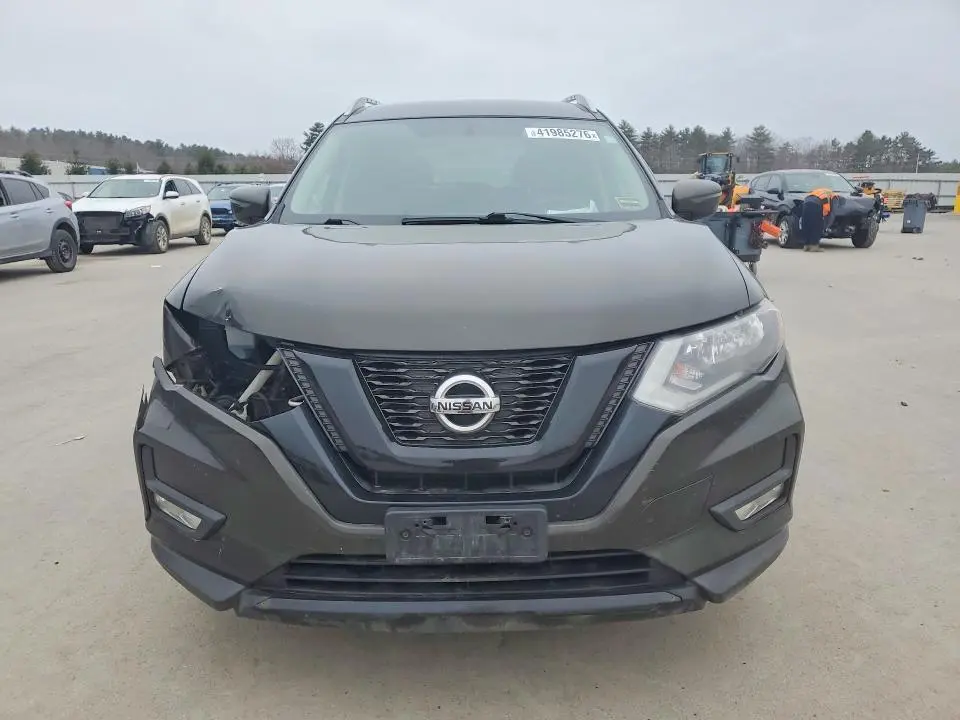 2017 NISSAN ROGUE SV  