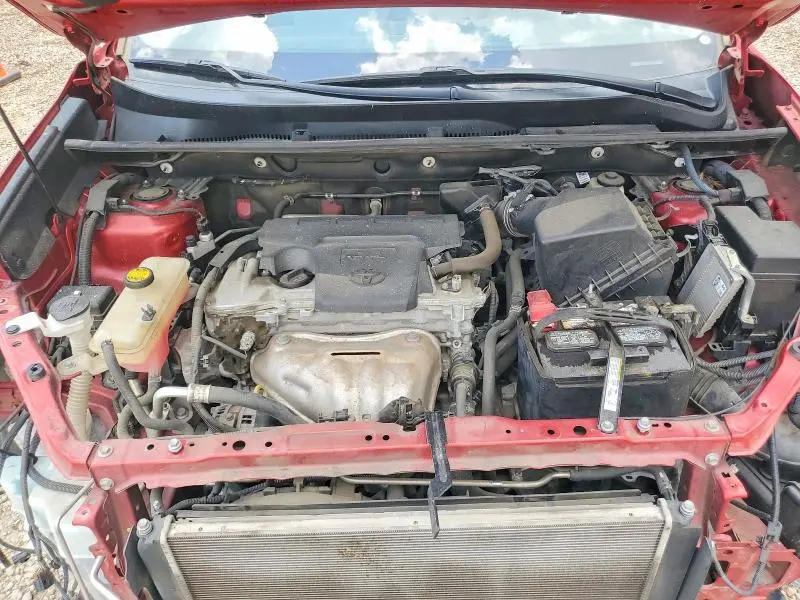 2015 TOYOTA RAV4 XLE  