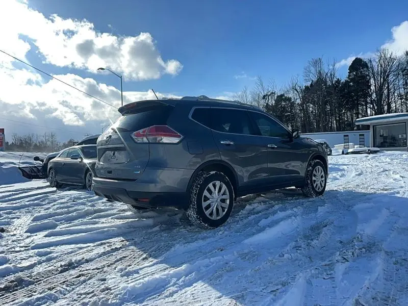 2014 NISSAN ROGUE S  