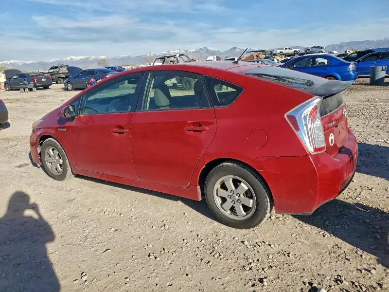 2013 TOYOTA PRIUS   