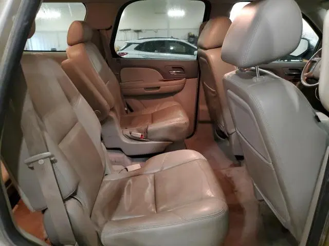 2010 CHEVROLET TAHOE K1500 LTZ  