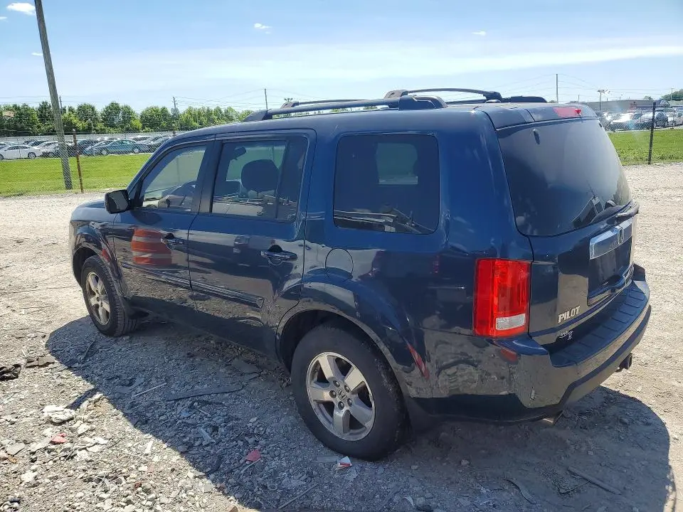2011 HONDA PILOT EX  