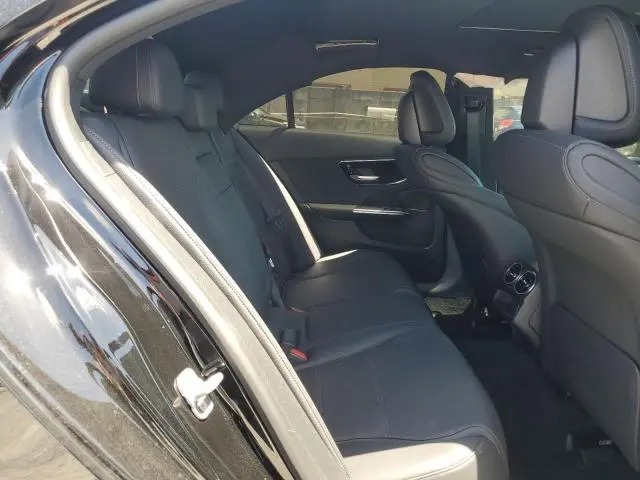 2024 MERCEDES-BENZ C 300  