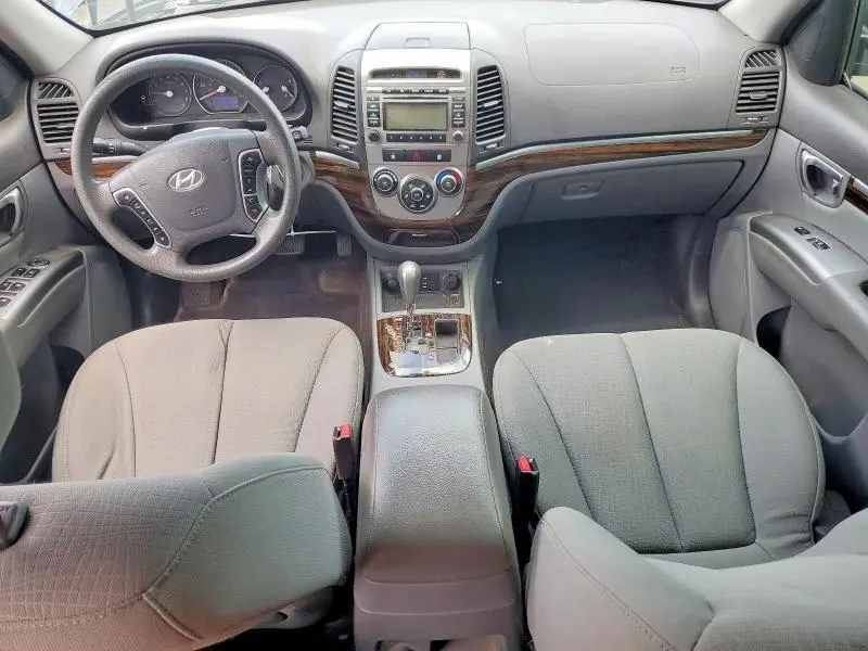 2011 HYUNDAI SANTA FE GLS  