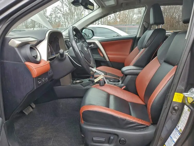 2015 TOYOTA RAV4 LIMITED  