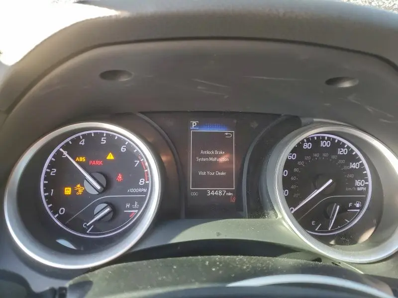 2022 TOYOTA CAMRY LE  