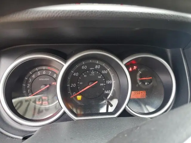 2011 NISSAN VERSA S  