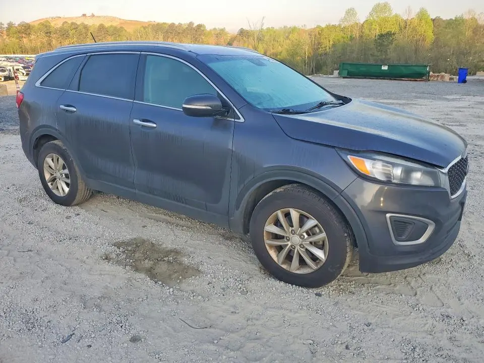 2017 KIA SORENTO LX V6  