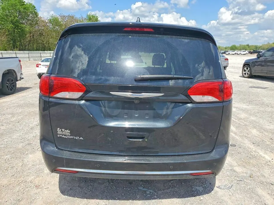 2017 CHRYSLER PACIFICA TOURING L  