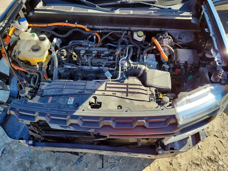 2022 FORD MAVERICK XL  