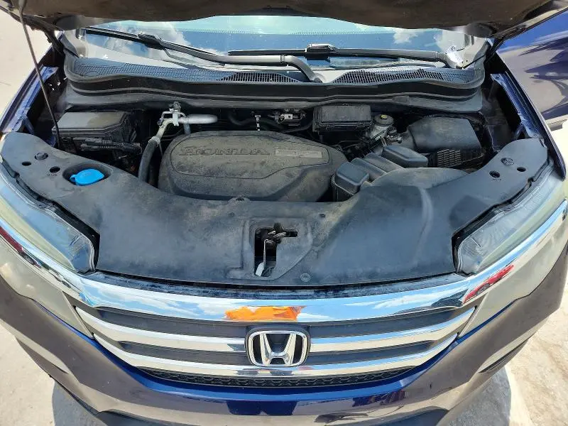 2017 HONDA PILOT EX  