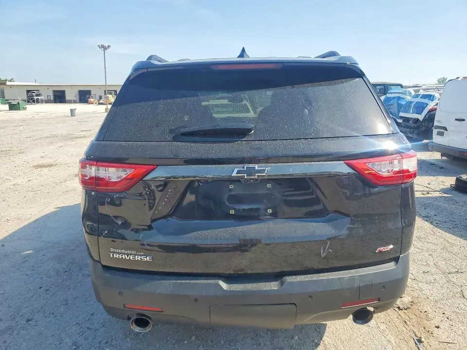 2019 CHEVROLET TRAVERSE RS  