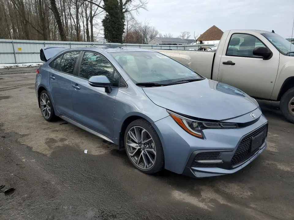 2021 TOYOTA COROLLA SE  