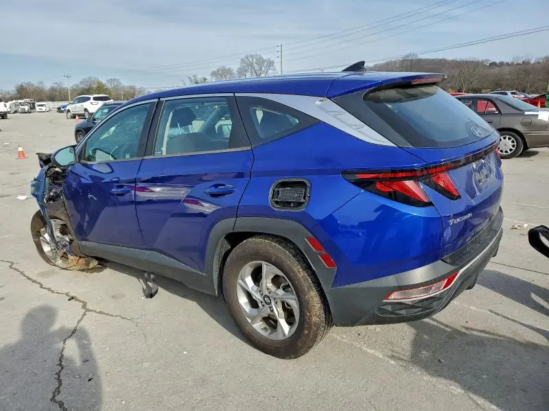 2022 HYUNDAI TUCSON SE  