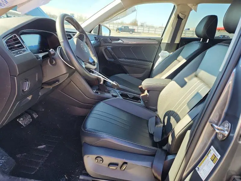 2024 VOLKSWAGEN TIGUAN SE  