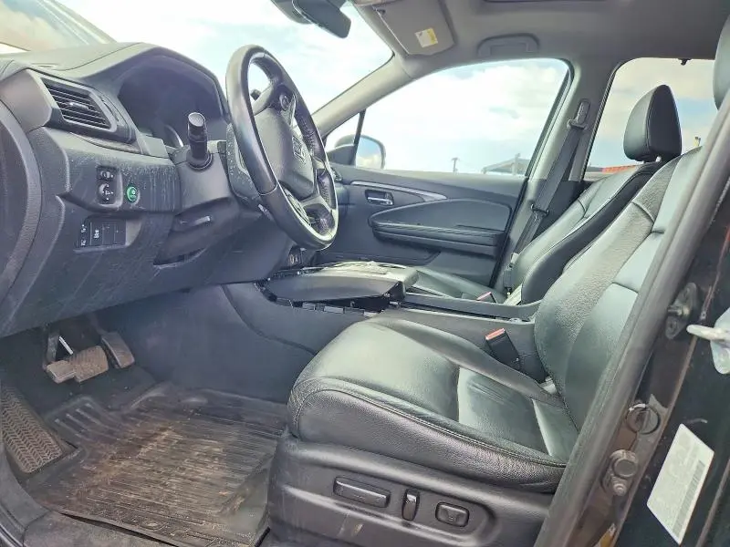2022 HONDA PILOT SE  