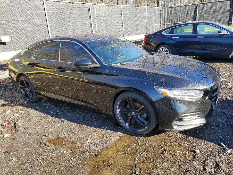 2018 HONDA ACCORD SPORT  