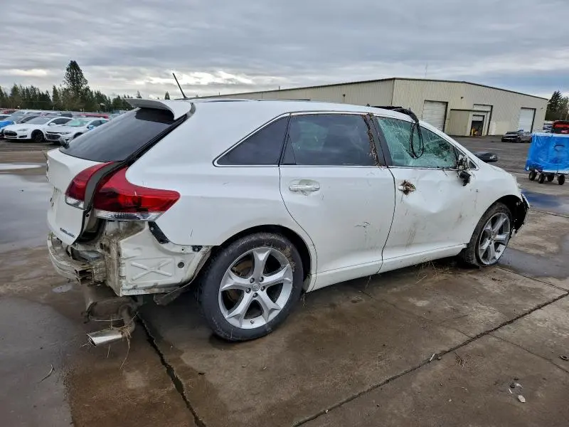 2013 TOYOTA VENZA LE  