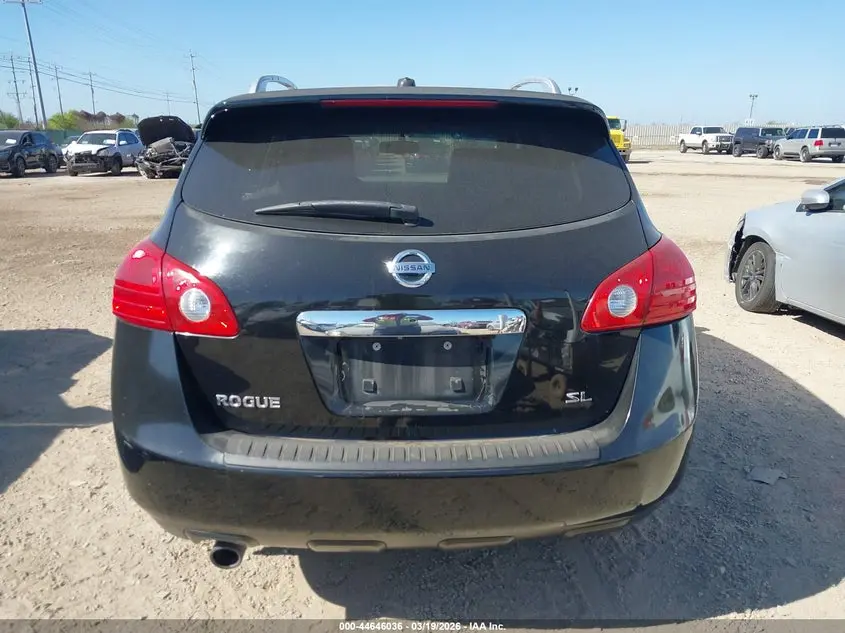 2011 NISSAN ROGUE SV