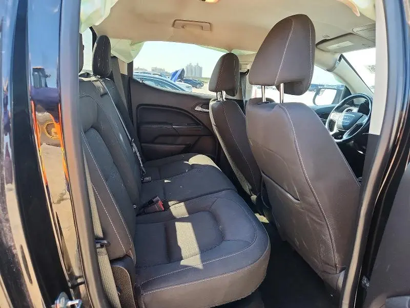 2018 GMC CANYON SLE  
