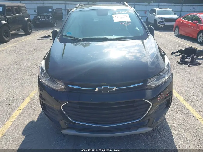 2020 CHEVROLET TRAX FWD LT