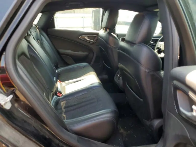 2016 CHRYSLER 200 S  