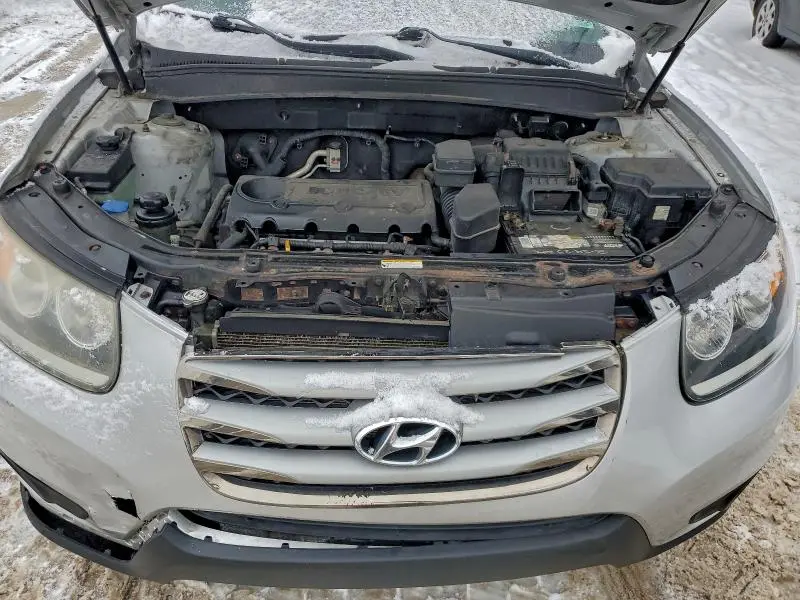 2012 HYUNDAI SANTA FE GLS  