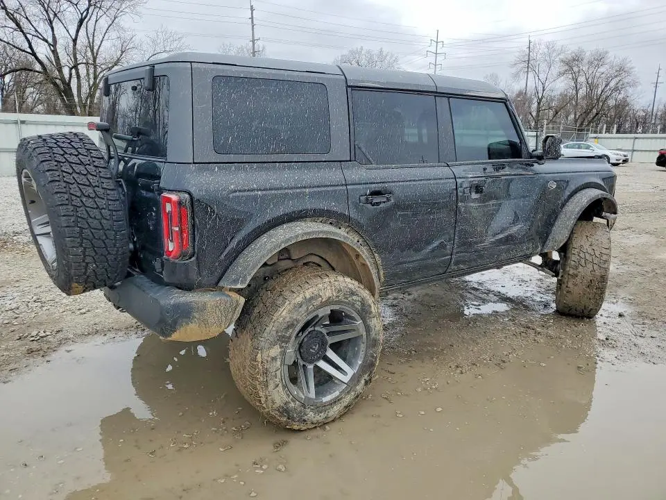2022 FORD BRONCO BASE  