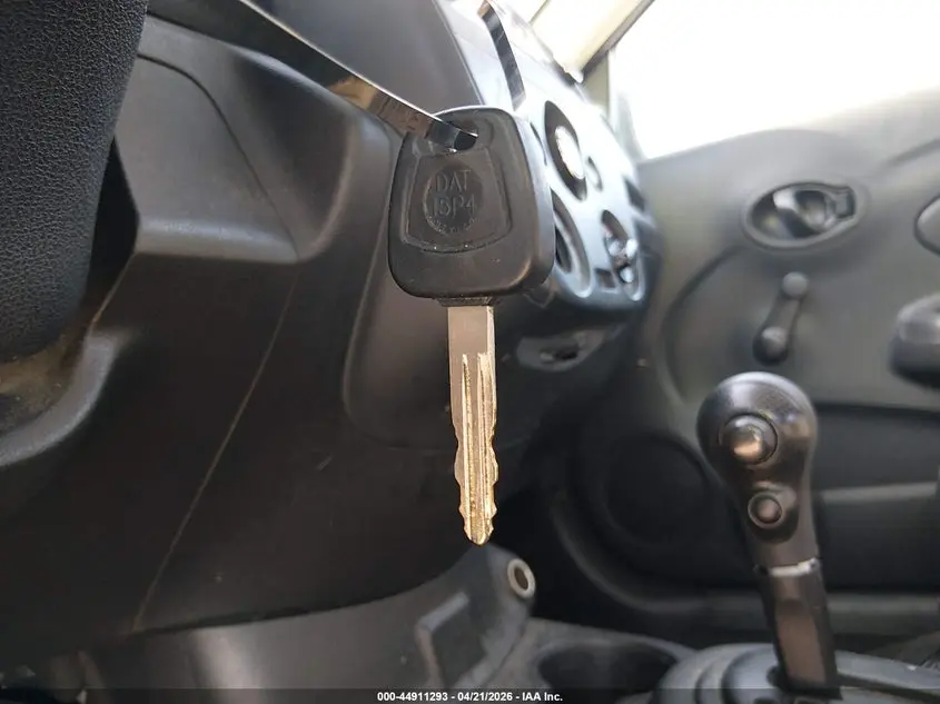2018 NISSAN VERSA 1.6 S+