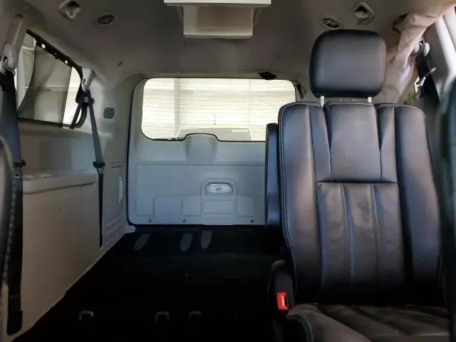 2013 CHRYSLER TOWN & COUNTRY TOURING  