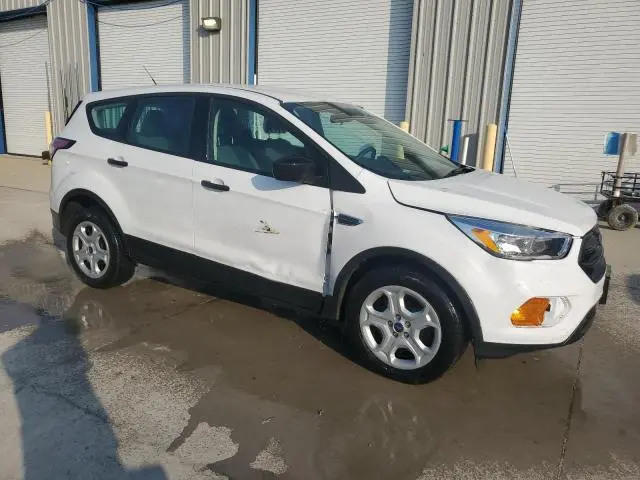 2017 FORD ESCAPE S  