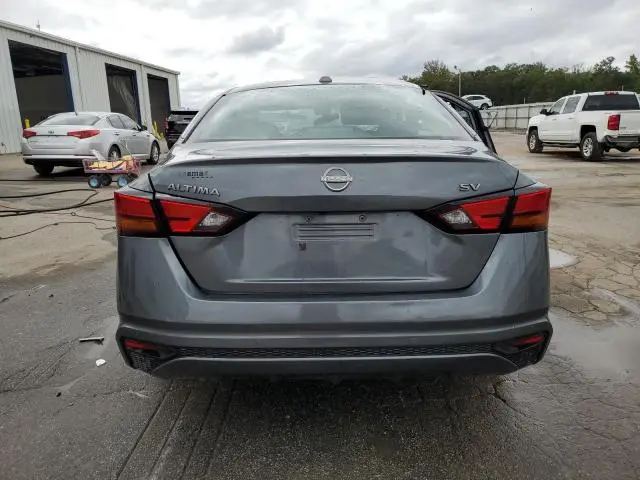 2024 NISSAN ALTIMA SV  