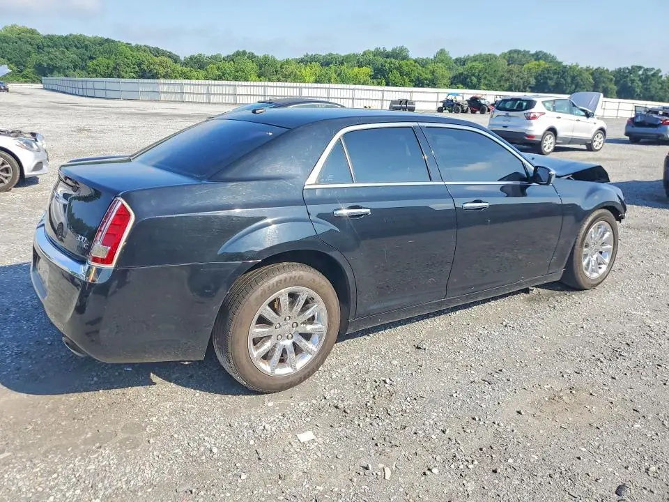 2013 CHRYSLER 300C   